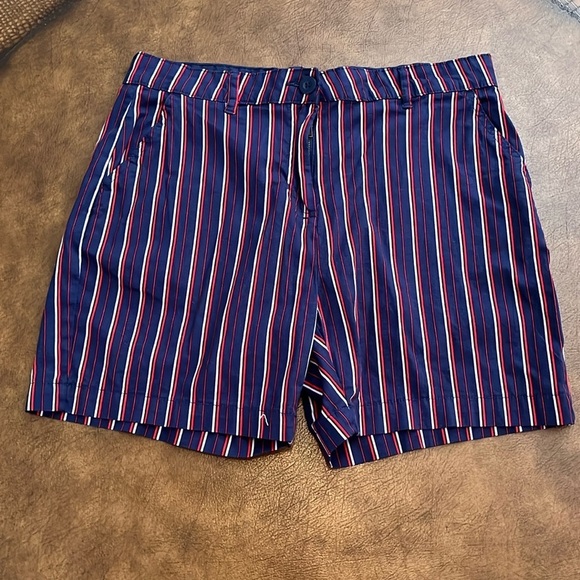 Caribbean Joe Women’s Chino Style Red White Blue Striped Shorts Size 10 - Picture 2 of 4